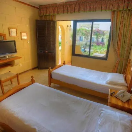 Hotel Cornucopia