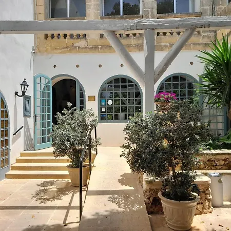 Cornucopia Hotell 4*