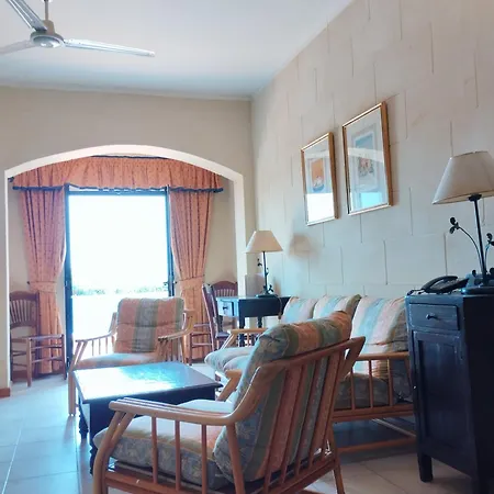 Cornucopia Hotel