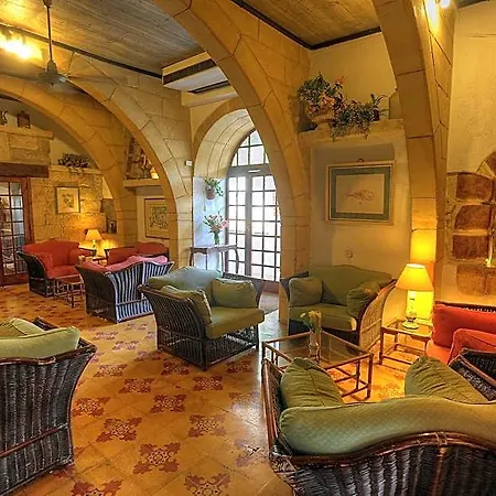 Cornucopia 4* Xagħra