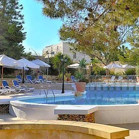 Cornucopia Hotel