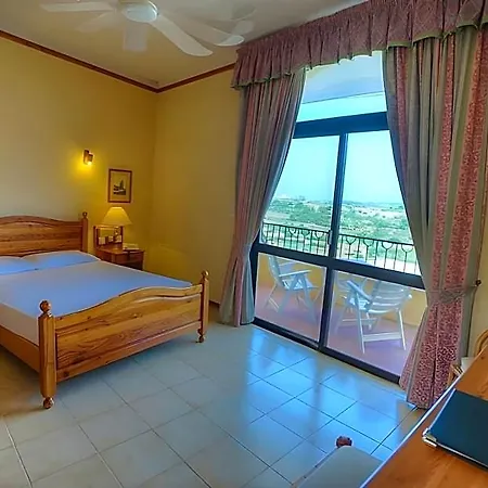Cornucopia 4* Xagħra