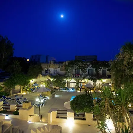Hotel Cornucopia